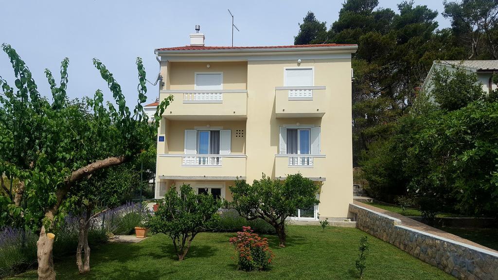 Apartment Branka Banjol Extérieur photo